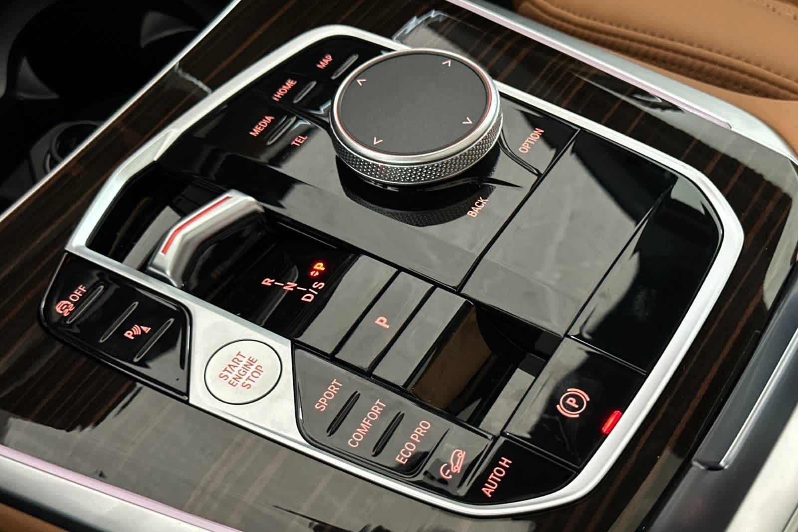 Thumbnail: 2026 BMW X5 - 22