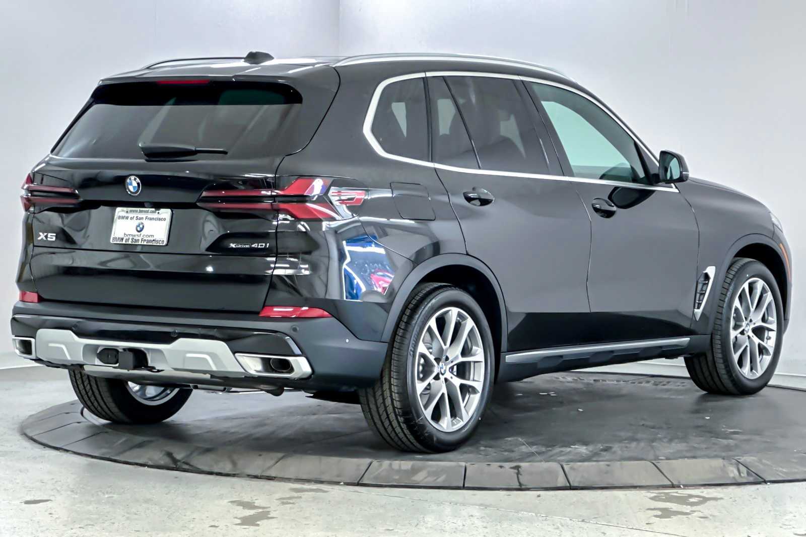 Thumbnail: 2026 BMW X5 - 2