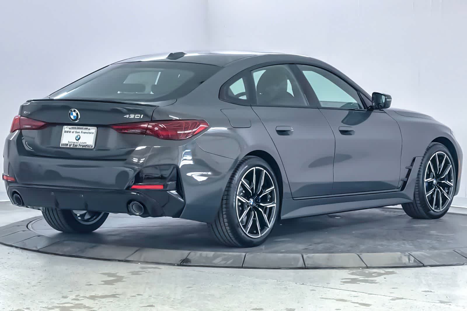 Thumbnail: 2026 BMW 4 Series - 2