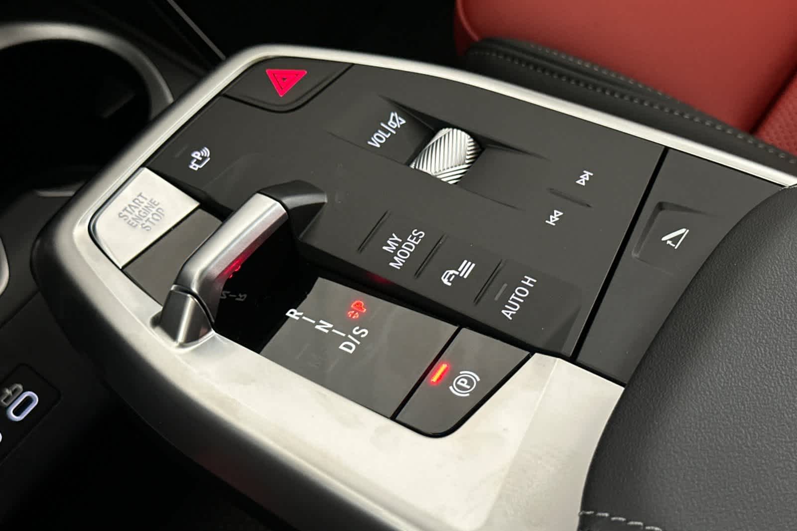 Thumbnail: 2025 BMW X2 - 22