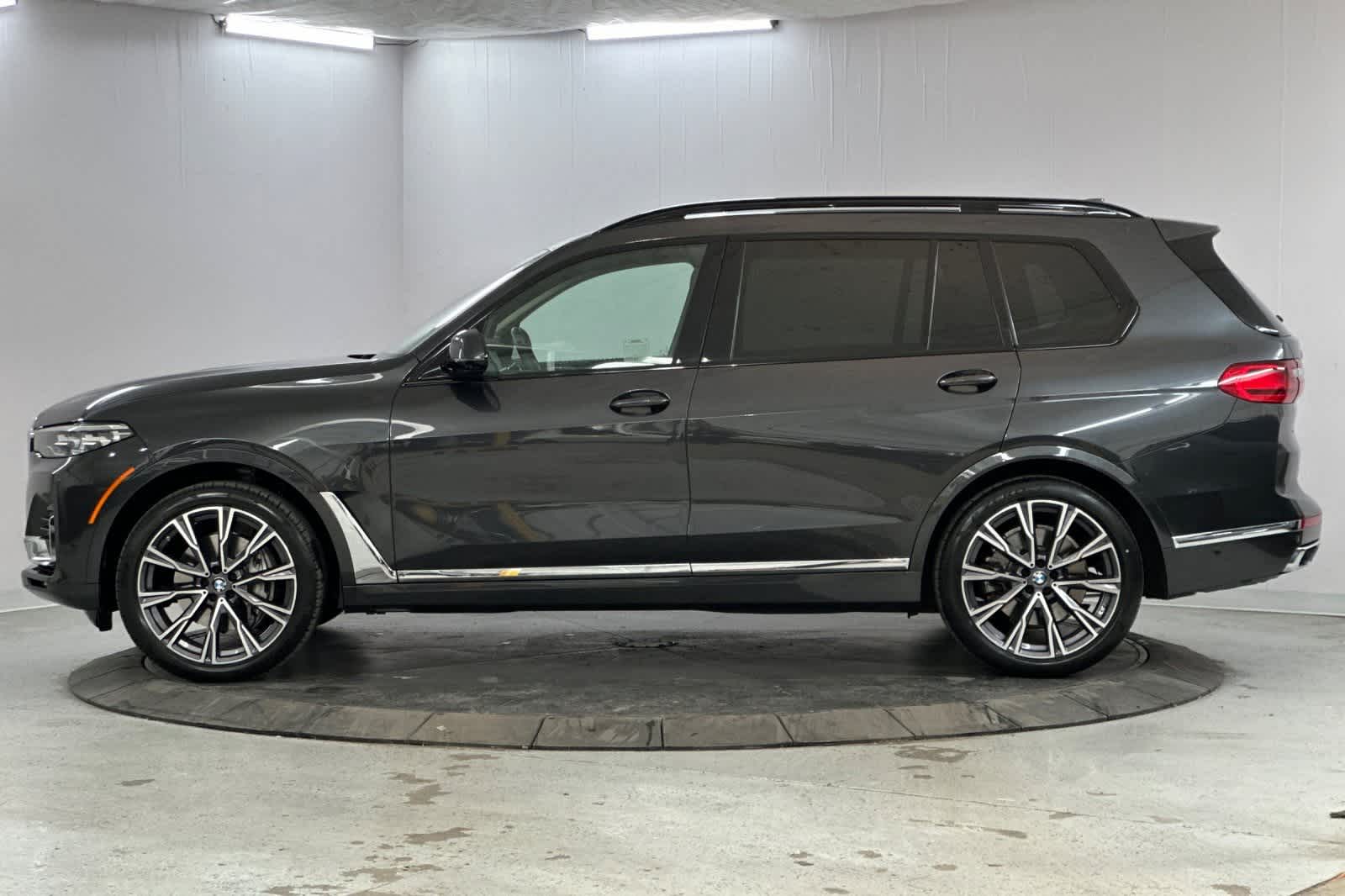 Thumbnail: 2022 BMW X7 - 5