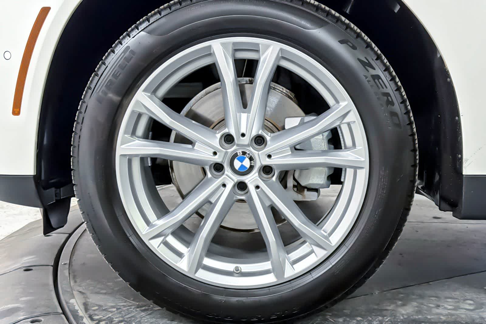 Thumbnail: 2025 BMW X3 - 26