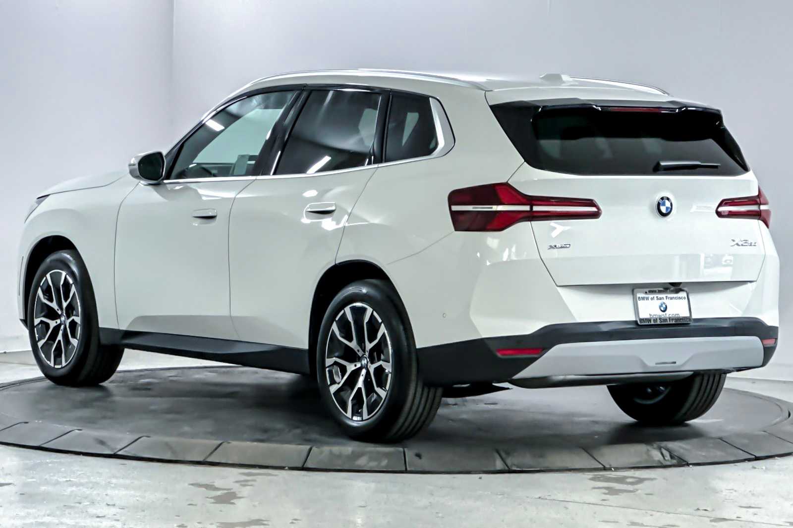 Thumbnail: 2026 BMW X3 - 6