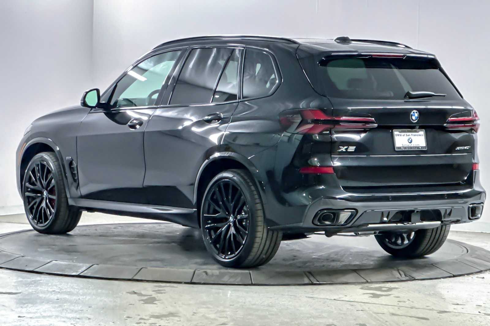 Thumbnail: 2026 BMW X5 - 6