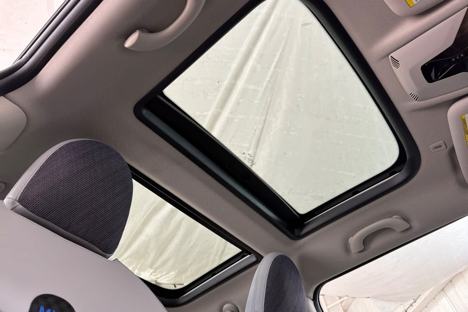 Thumbnail: 2025 MINI Cooper Hardtop - 17