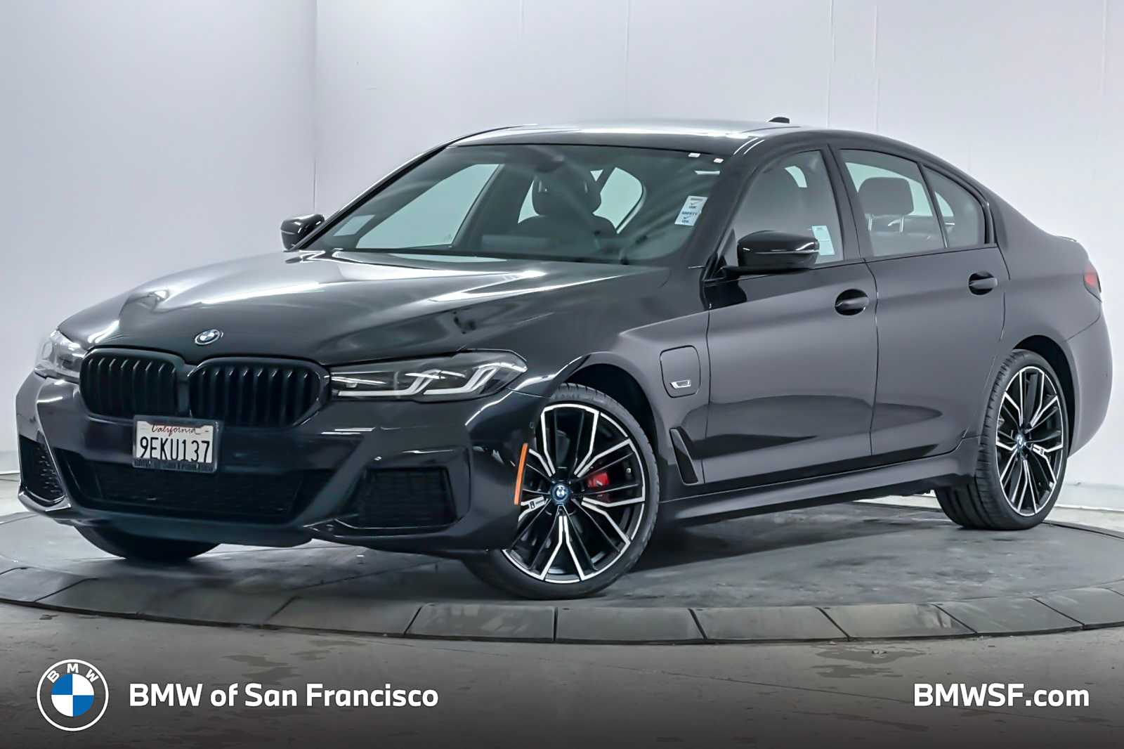 Thumbnail: 2023 BMW 5 Series - 1
