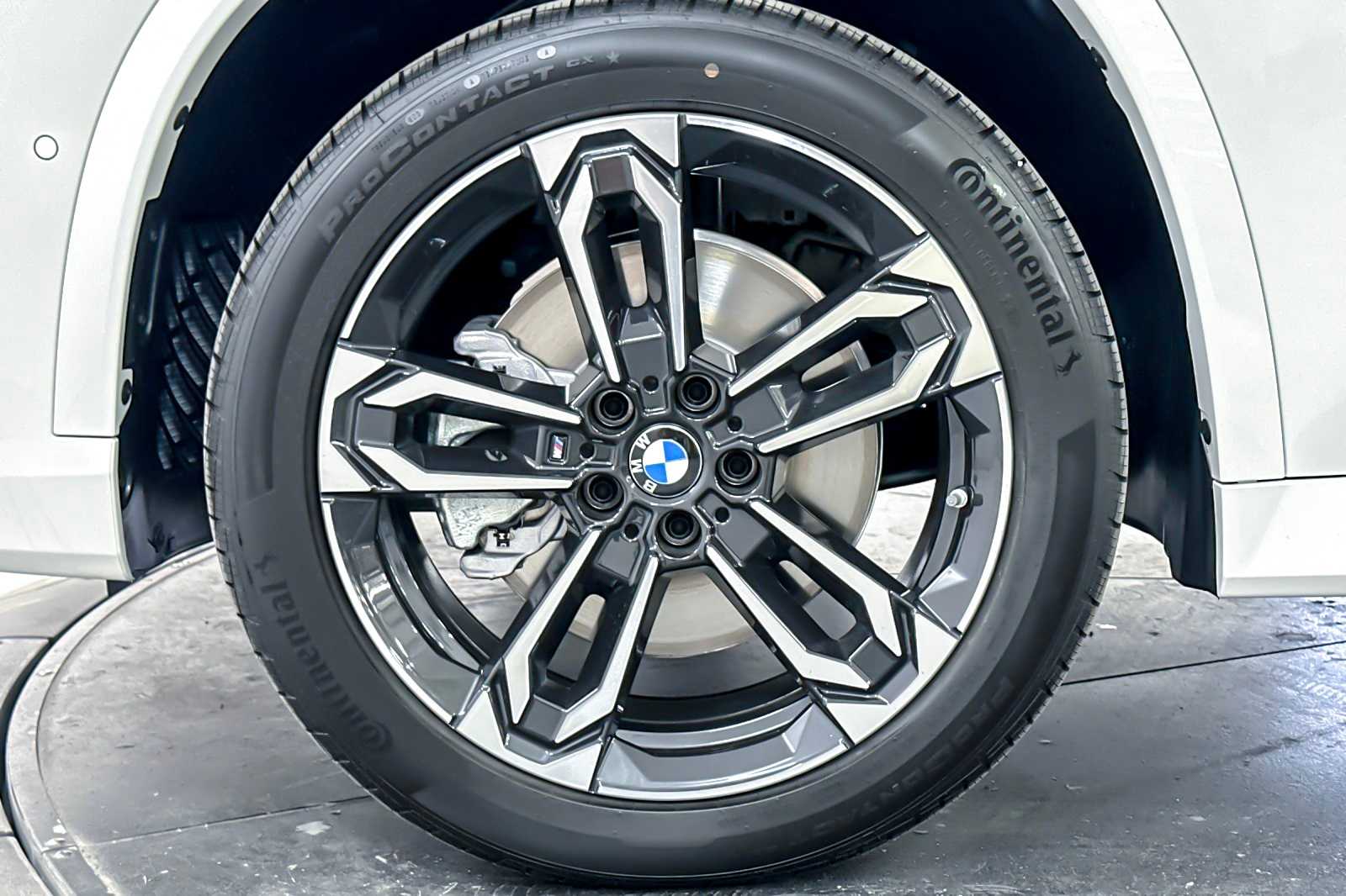 Thumbnail: 2026 BMW X1 - 25