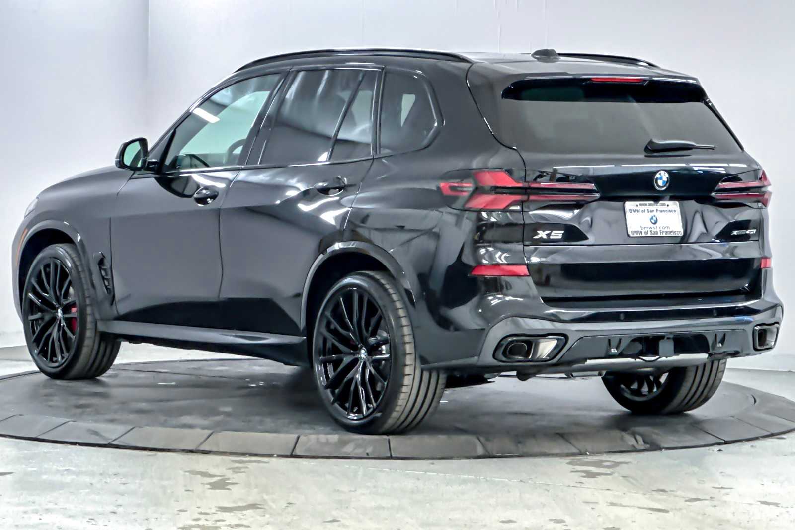 Thumbnail: 2026 BMW X5 - 6