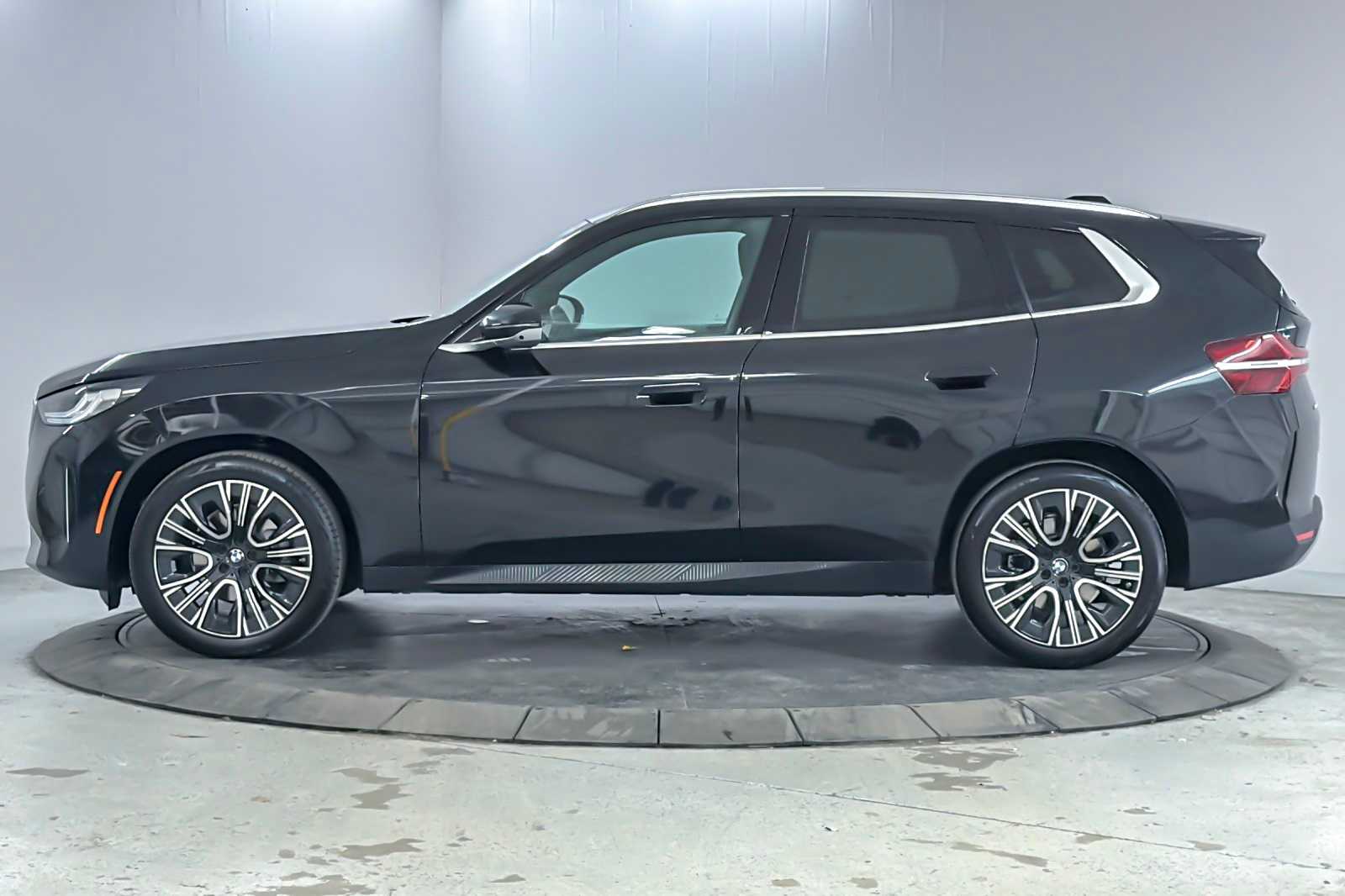 Thumbnail: 2025 BMW X3 - 5