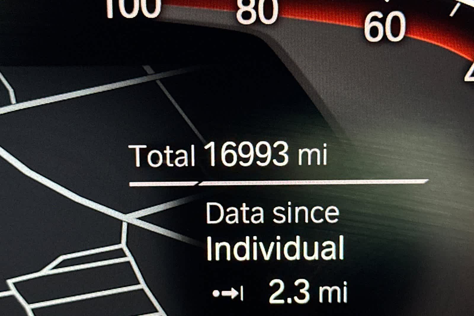 Thumbnail: 2023 BMW 5 Series - 25