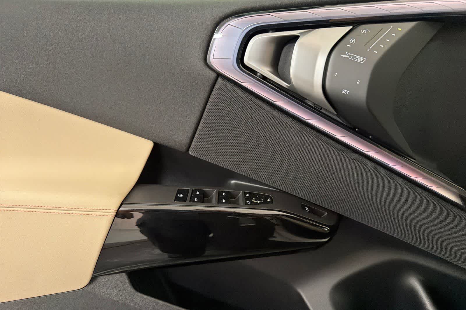 Thumbnail: 2026 BMW X3 - 12