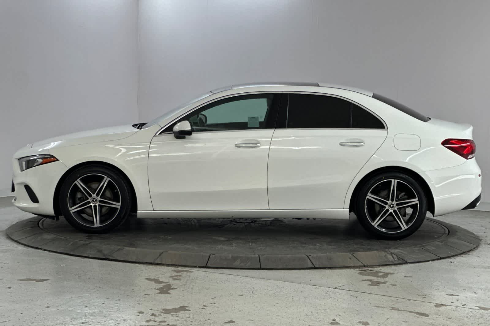 Thumbnail: 2022 Mercedes-Benz A-Class - 5