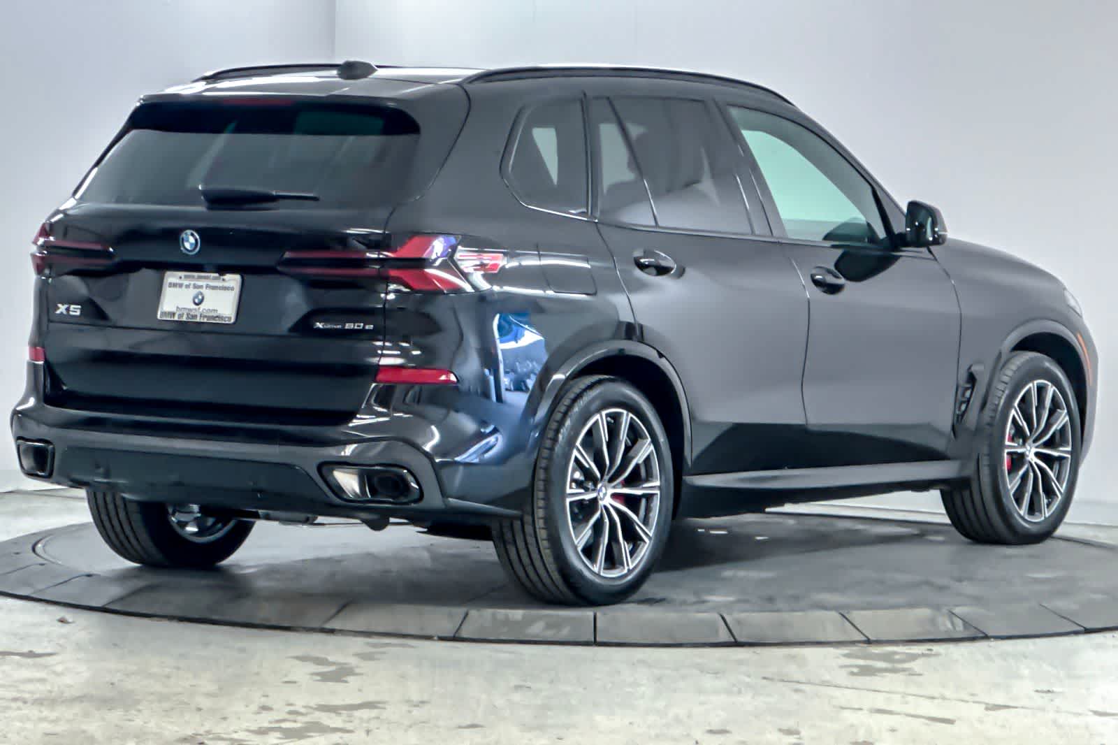 Thumbnail: 2026 BMW X5 - 2