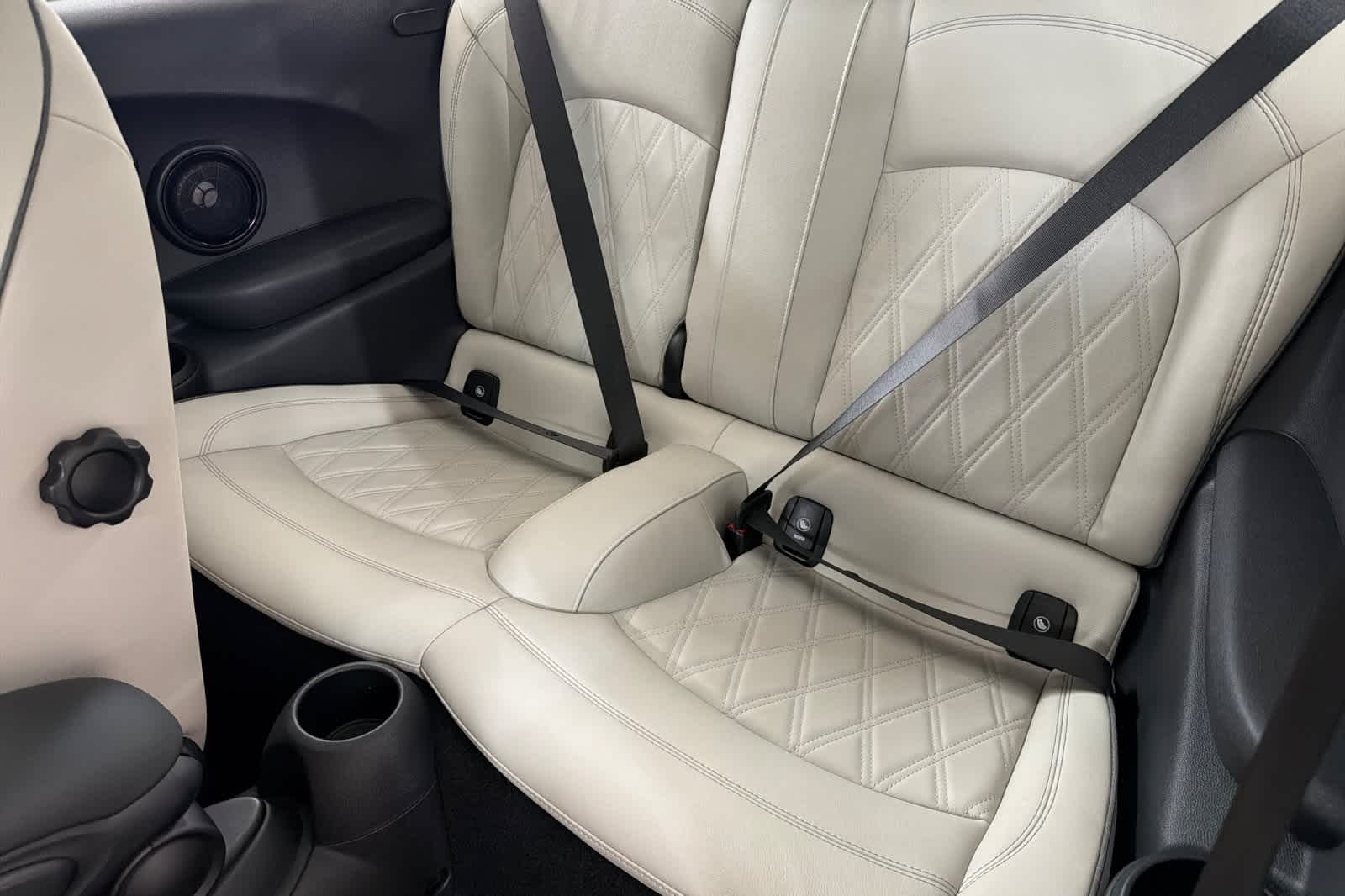 Thumbnail: 2023 MINI Cooper Hardtop - 4