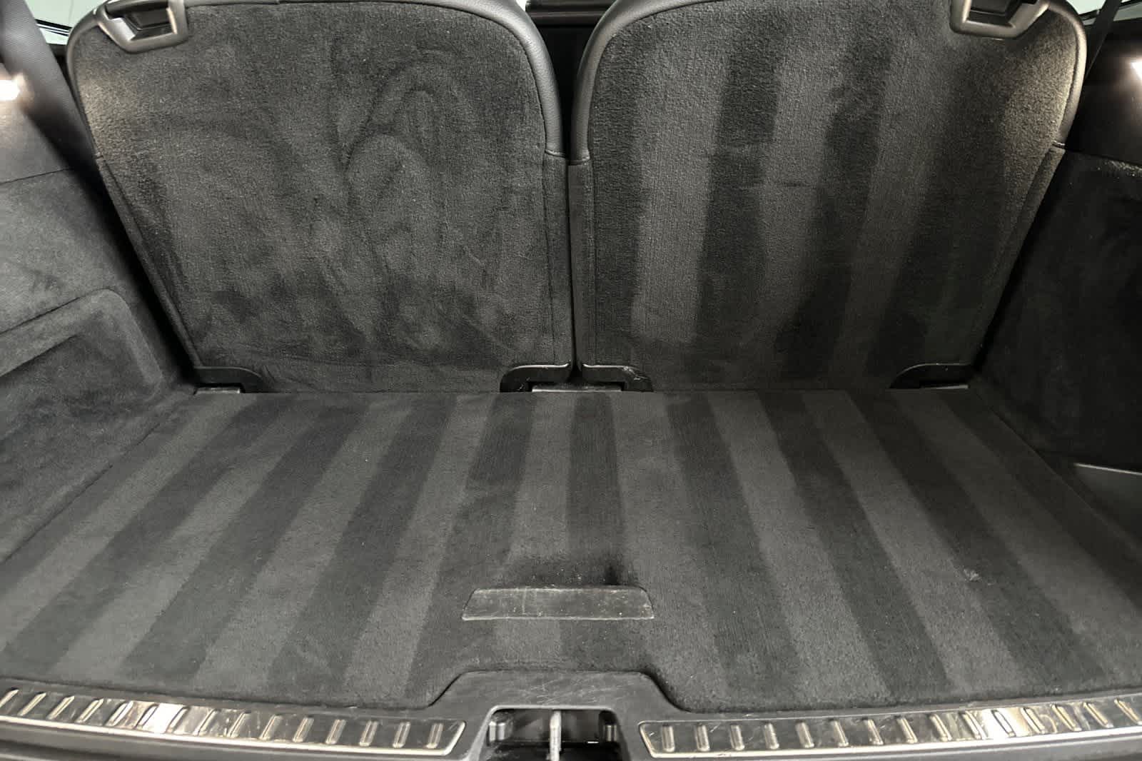 Thumbnail: 2017 Volvo XC90 - 15