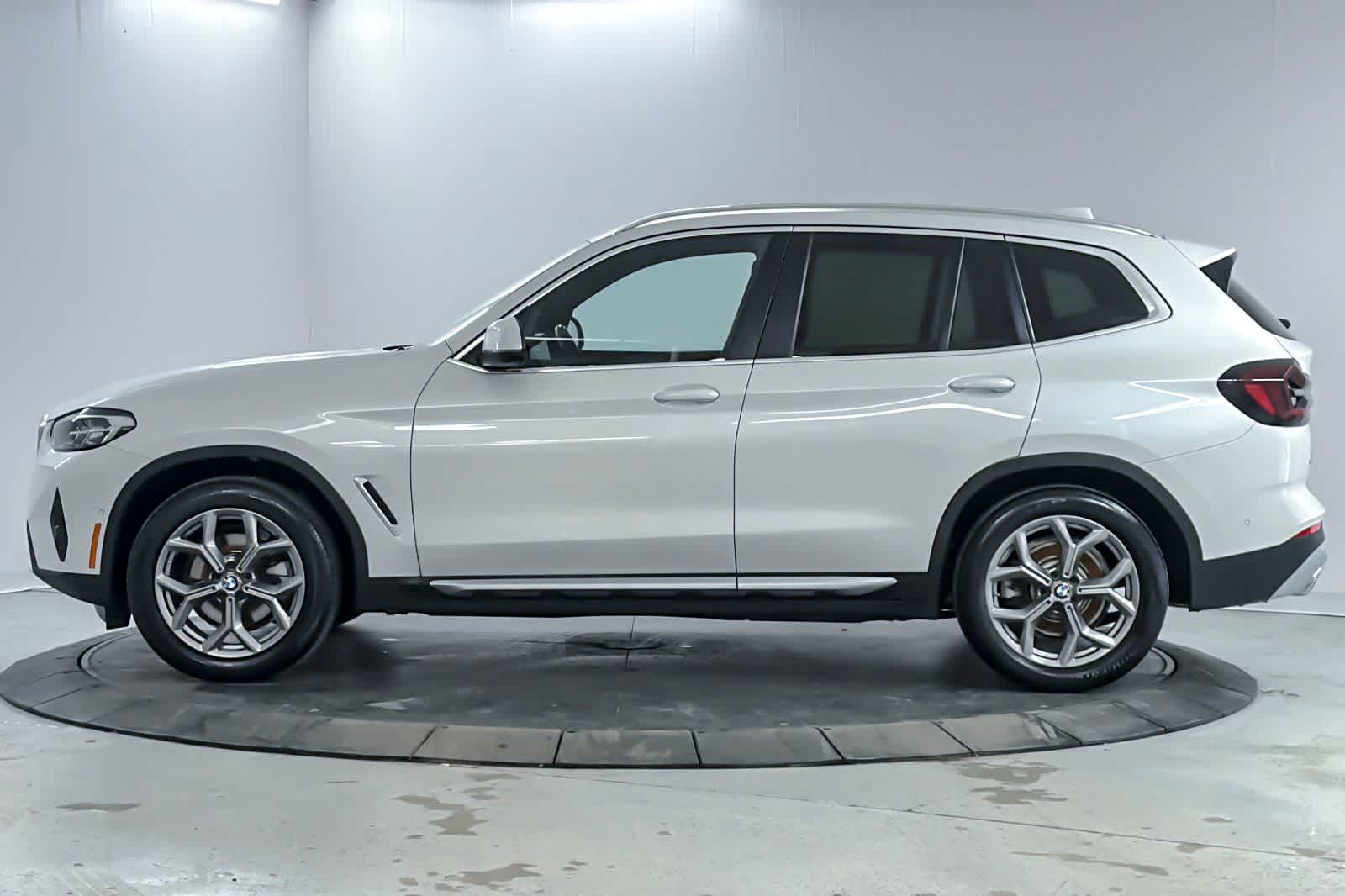 Thumbnail: 2023 BMW X3 - 5