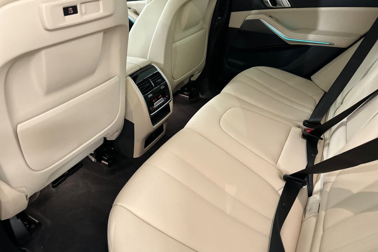 Thumbnail: 2022 BMW X5 - 4