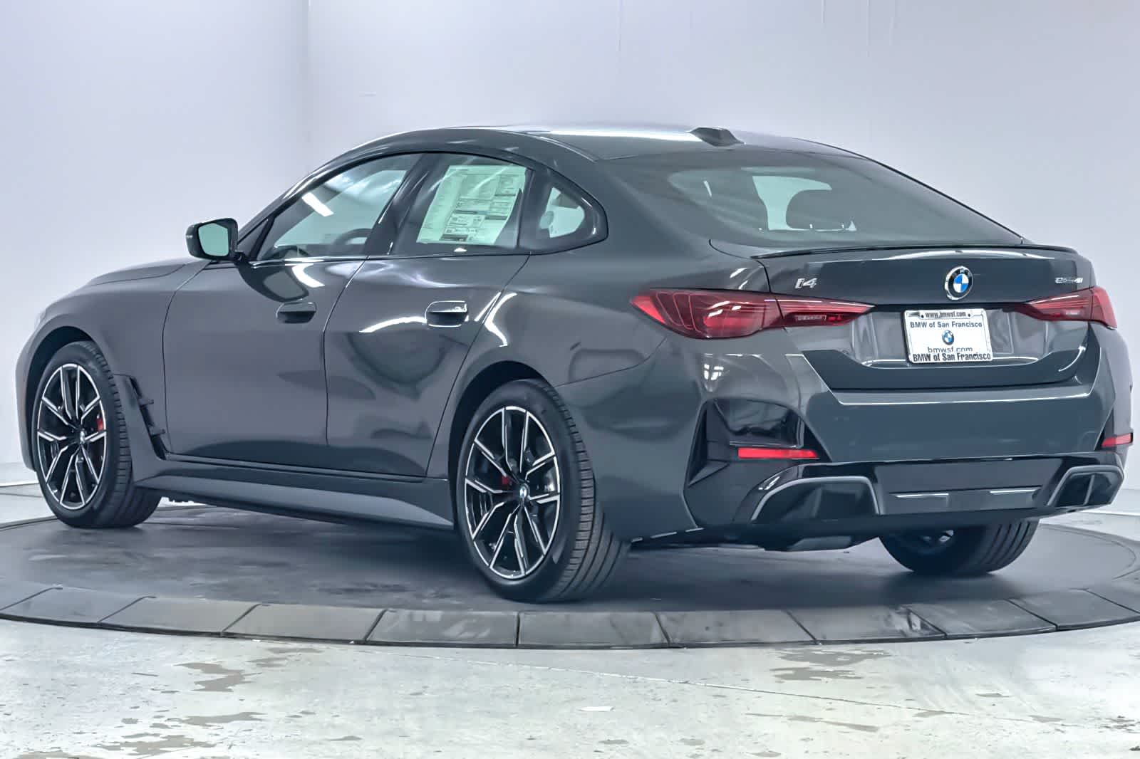 Thumbnail: 2026 BMW i4 - 6