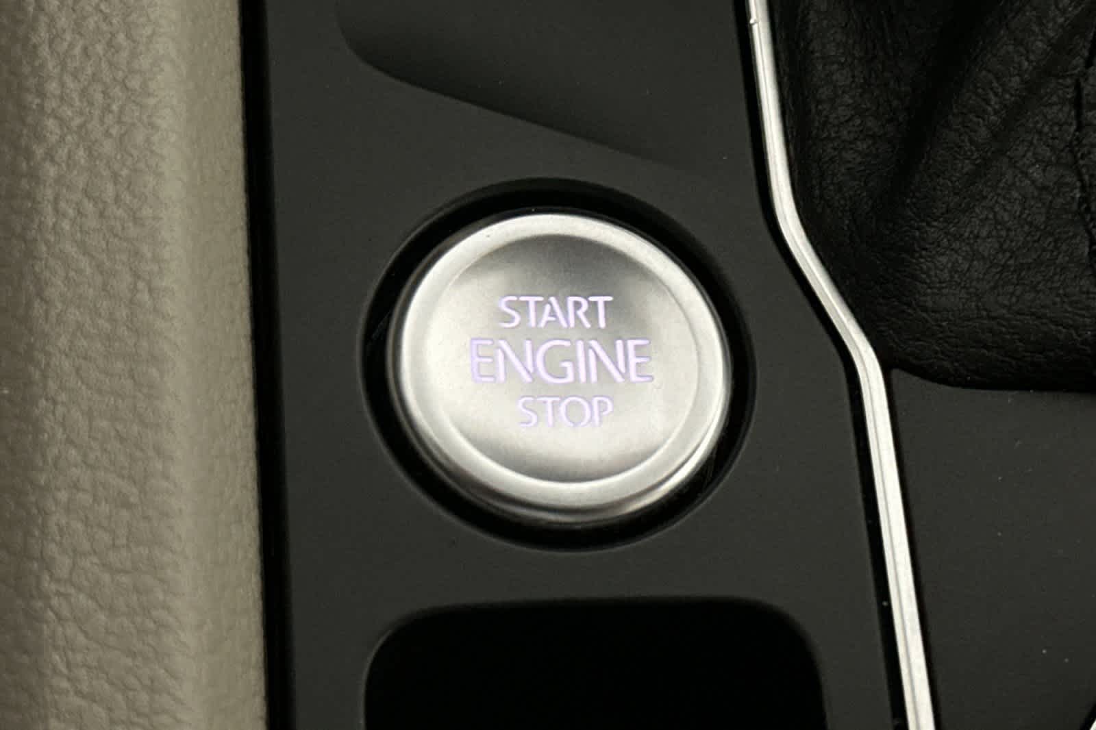 Thumbnail: 2018 Volkswagen Atlas - 23