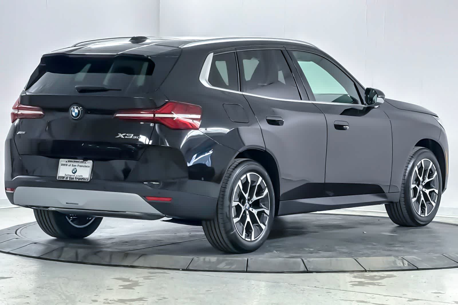 Thumbnail: 2026 BMW X3 - 2
