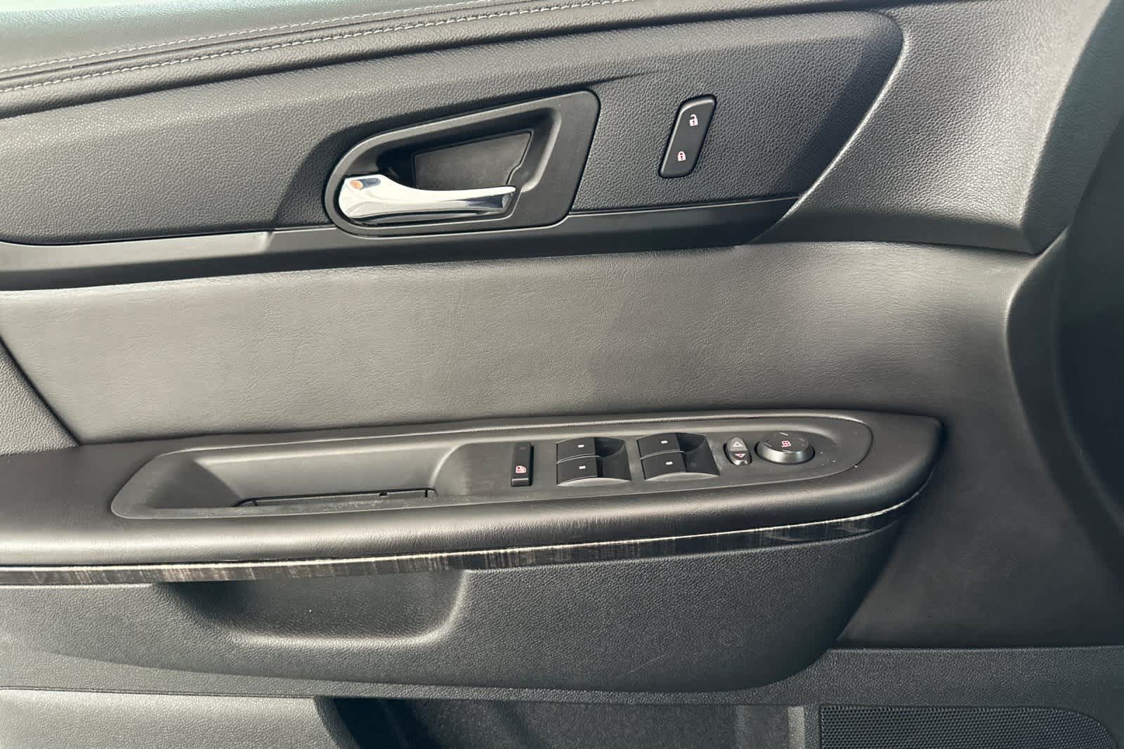 Thumbnail: 2014 GMC Acadia - 12