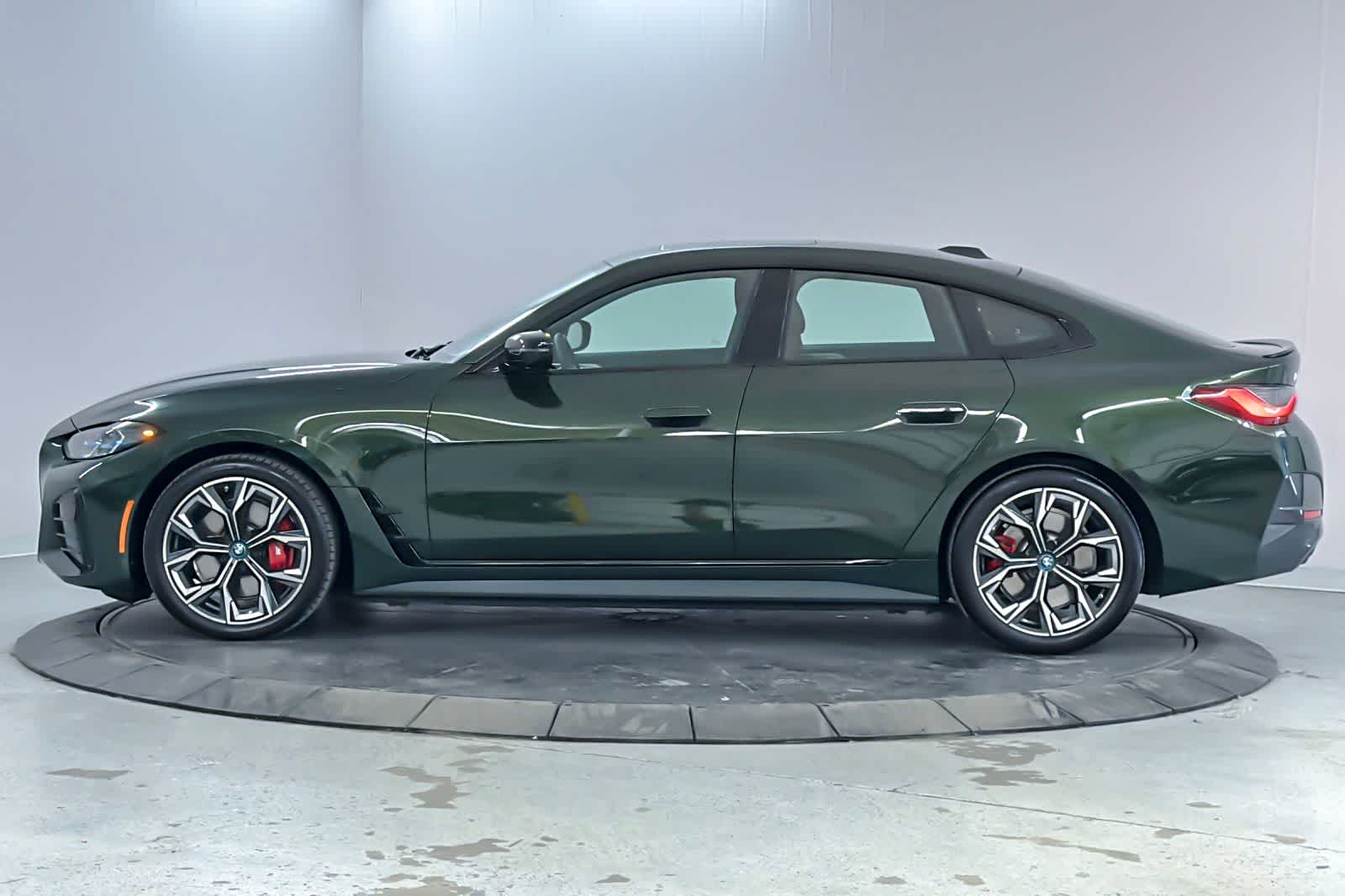 Thumbnail: 2023 BMW i4 - 5