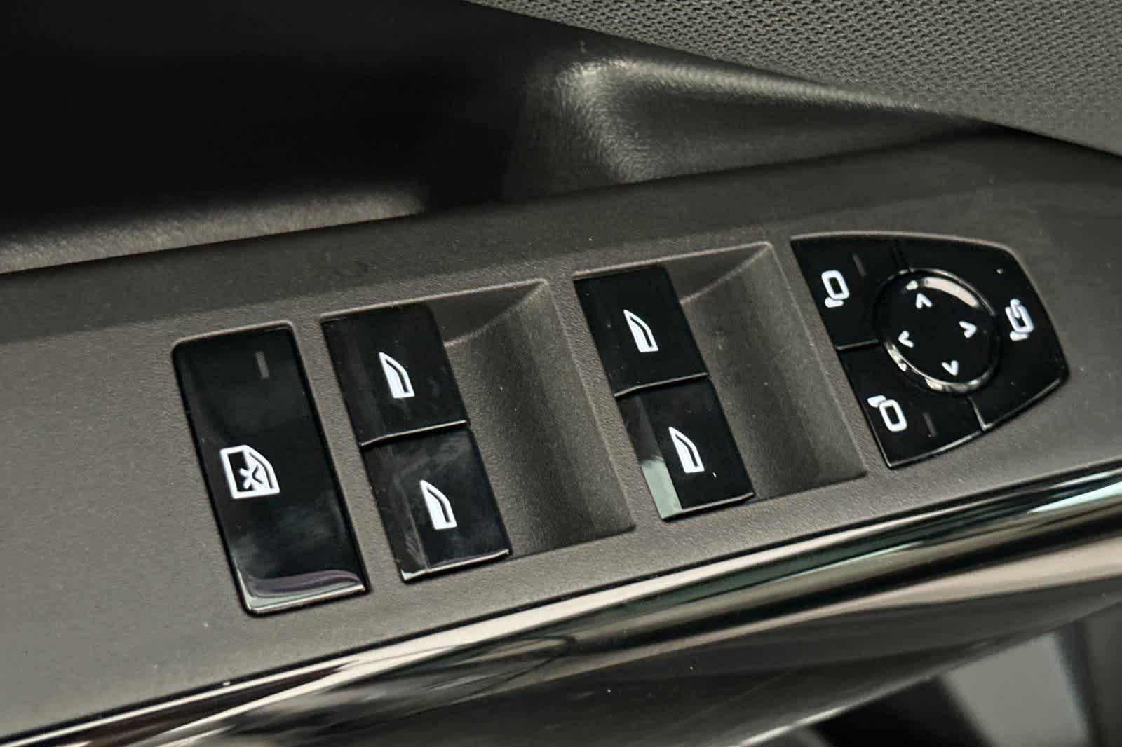 Thumbnail: 2026 BMW X3 - 13