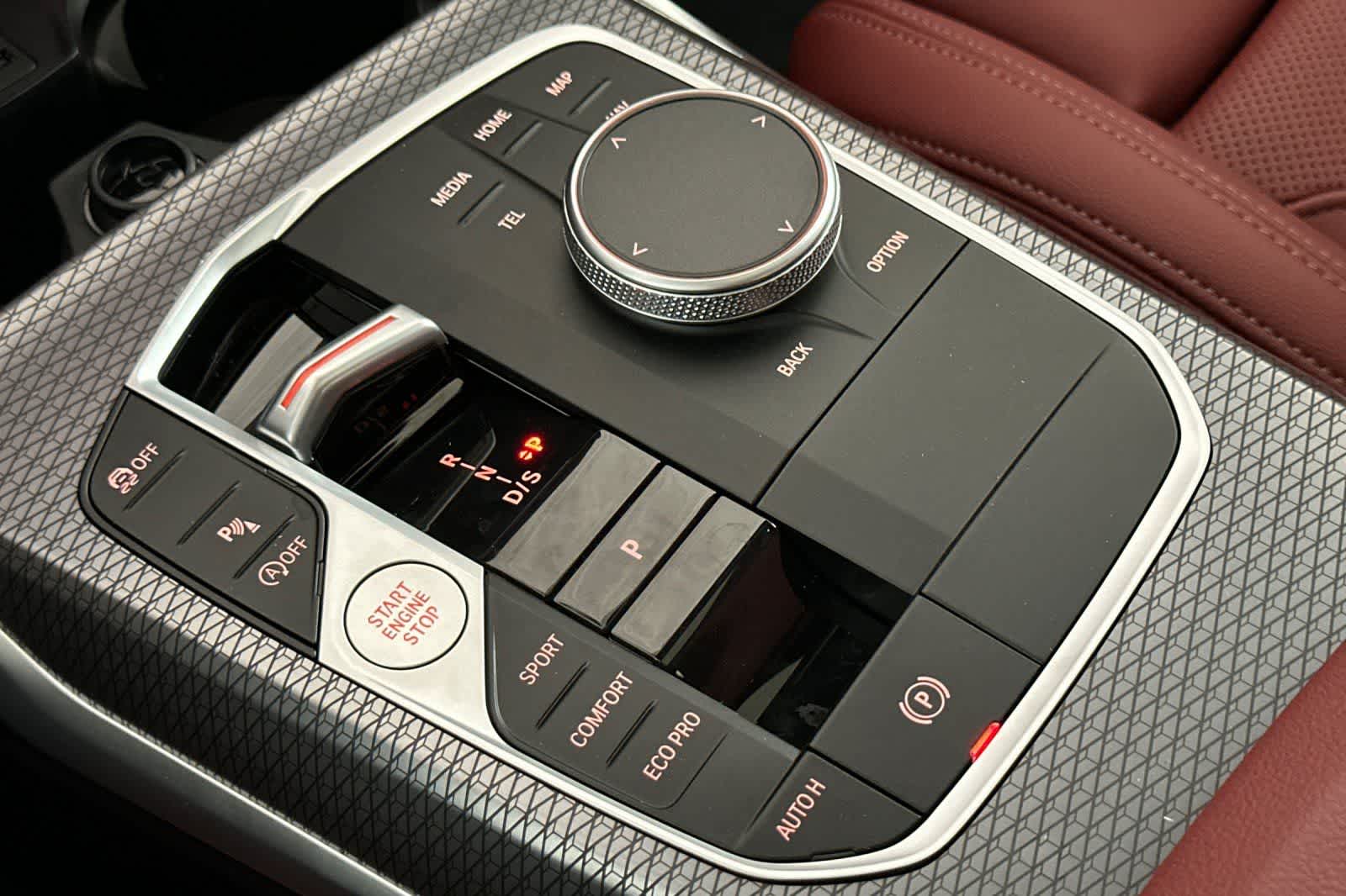 Thumbnail: 2026 BMW 3 Series - 21