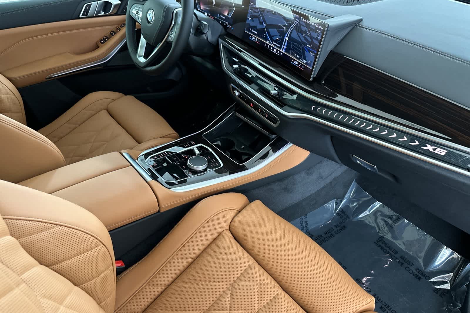 Thumbnail: 2026 BMW X5 - 16