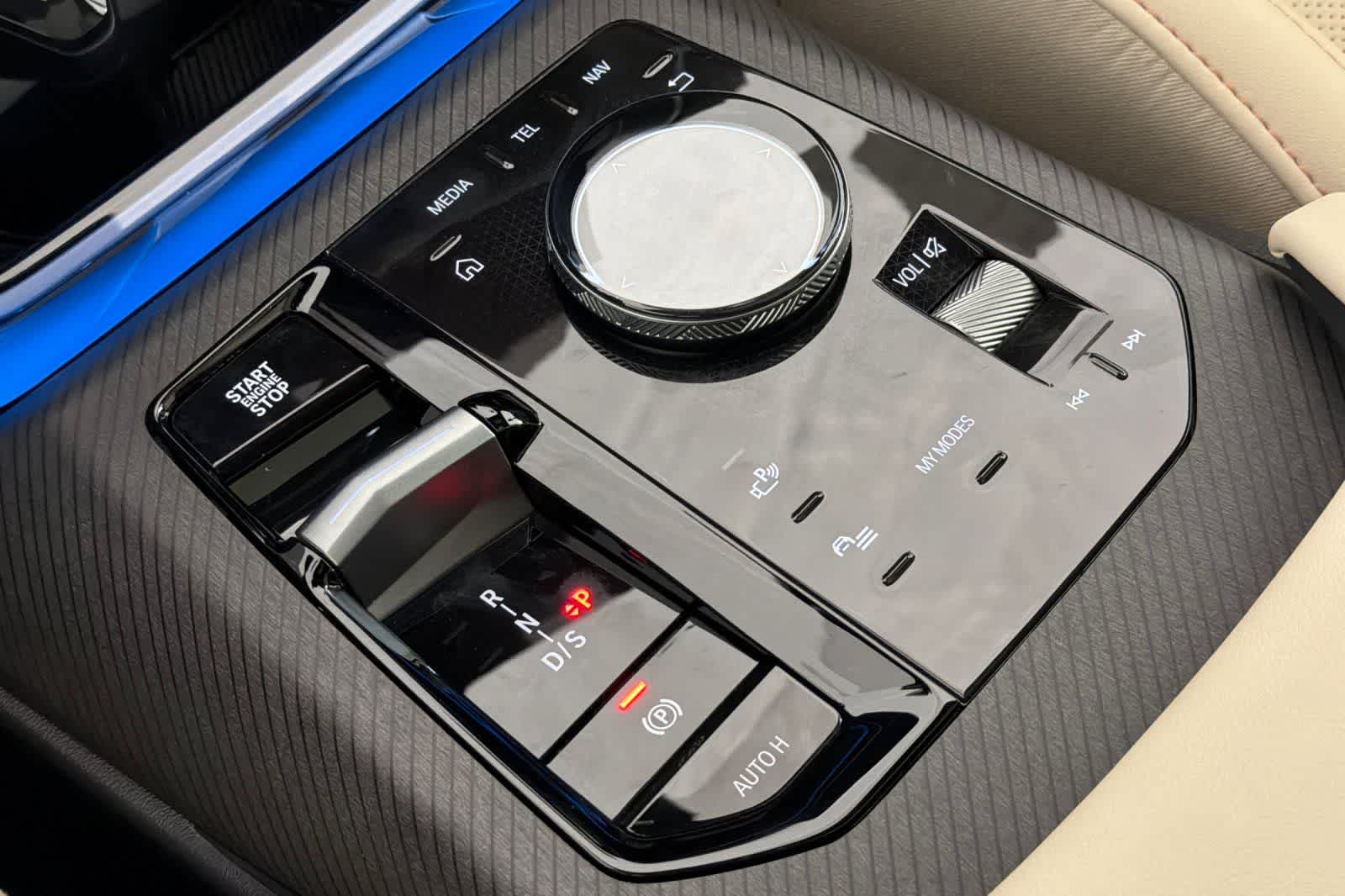 Thumbnail: 2026 BMW X3 - 21