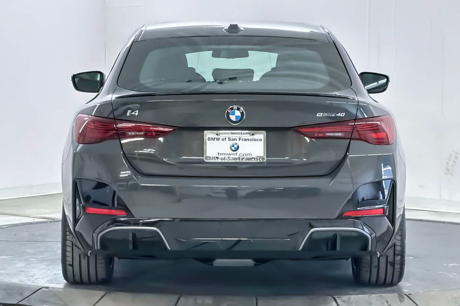 Thumbnail: 2026 BMW i4 - 7