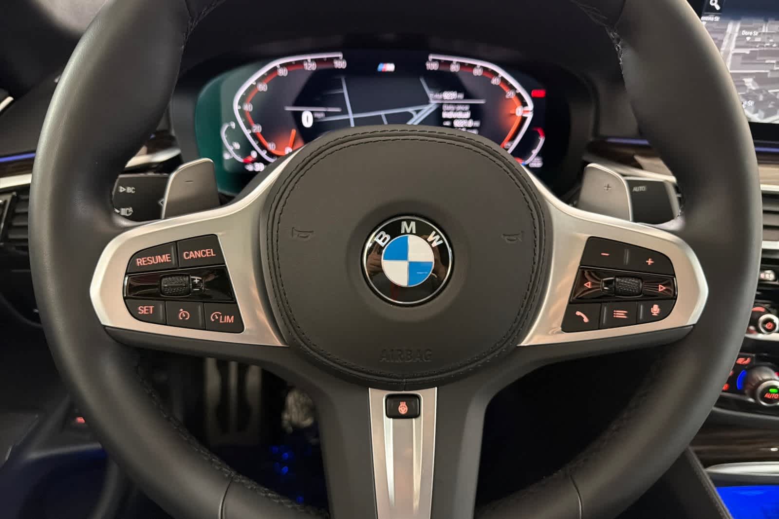 Thumbnail: 2023 BMW 5 Series - 23