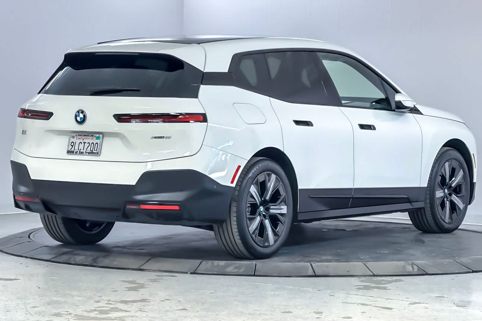Thumbnail: 2024 BMW iX - 2