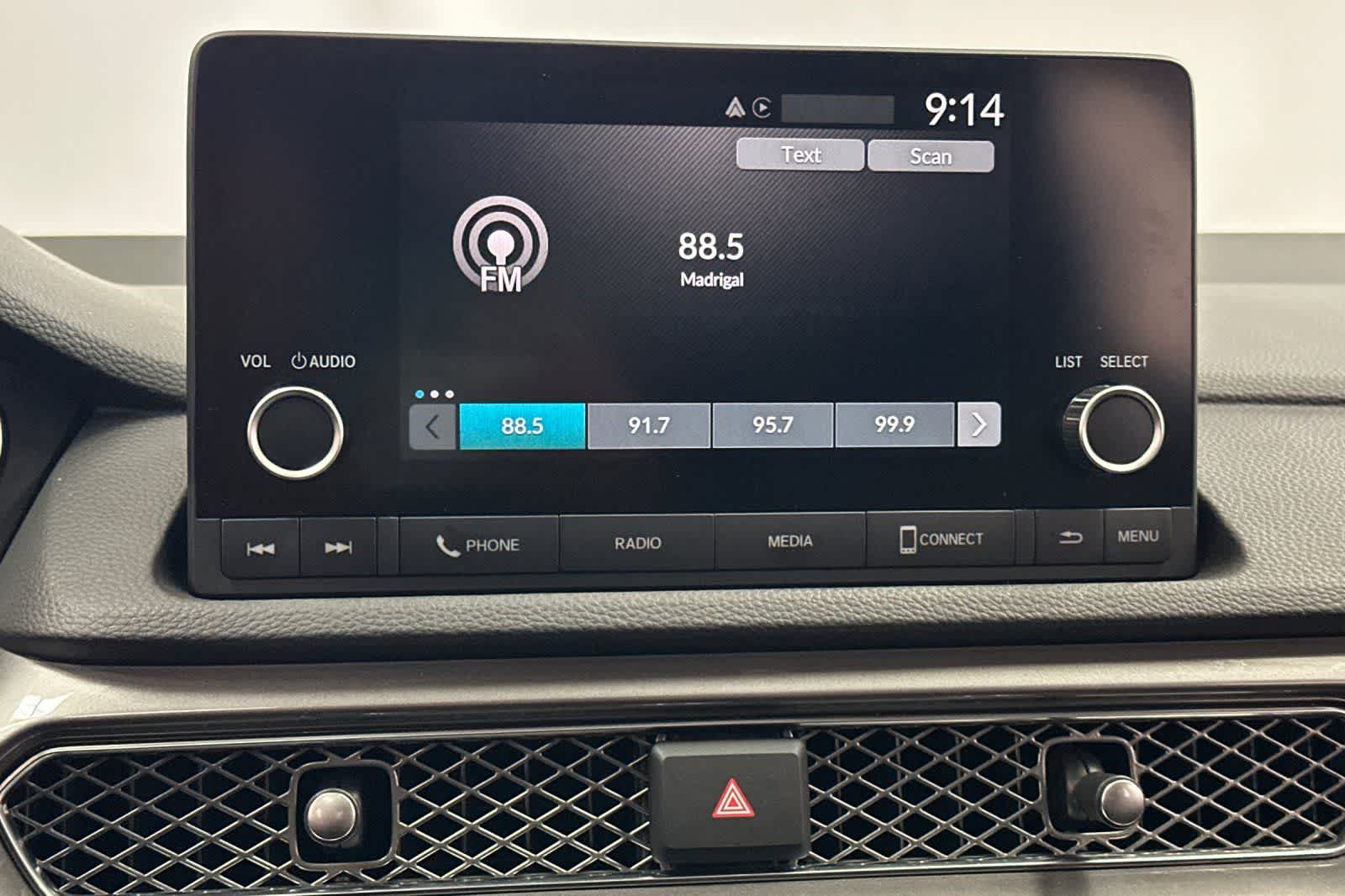 Thumbnail: 2023 Acura Integra - 17