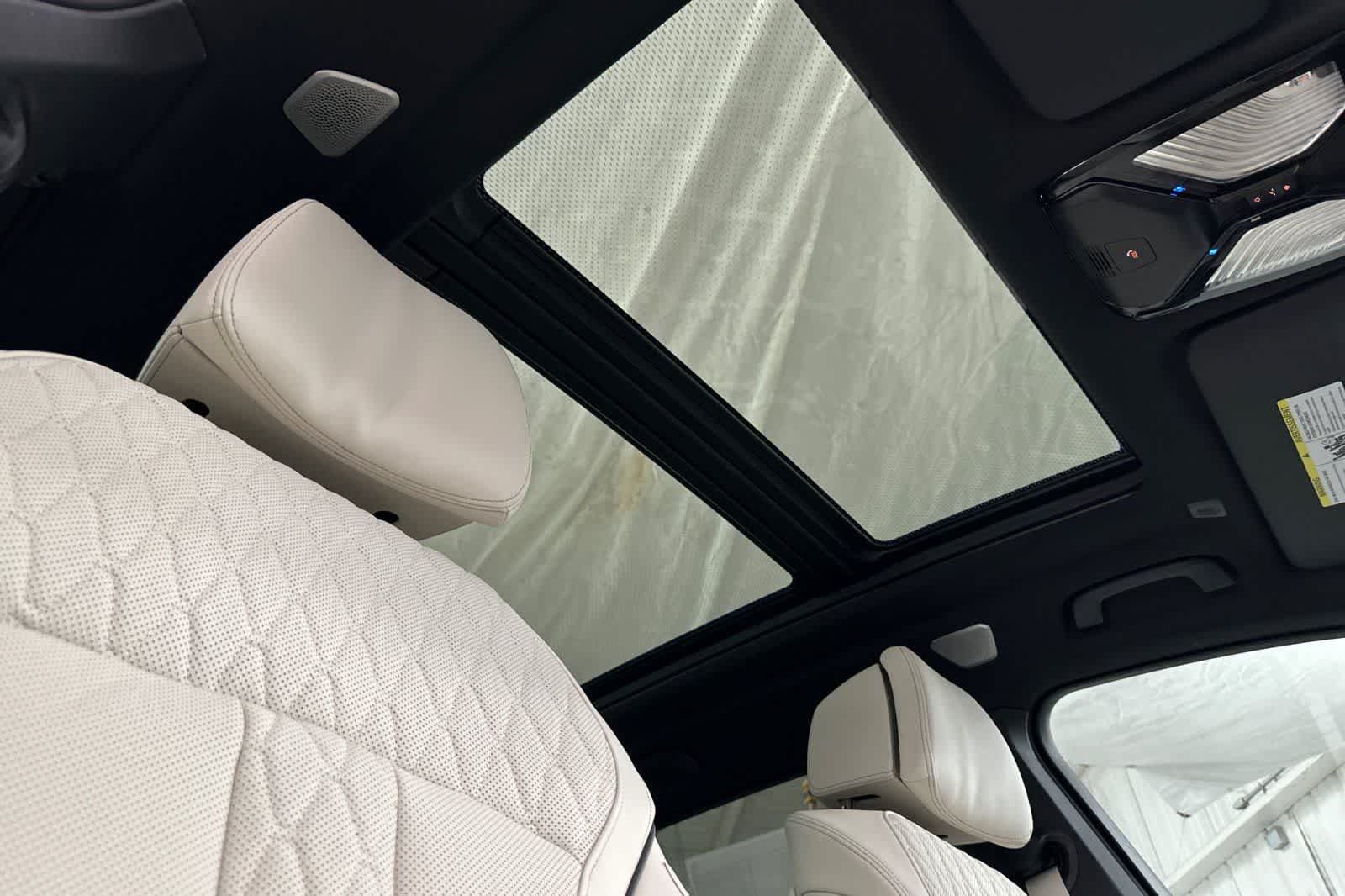 Thumbnail: 2026 BMW X5 - 17