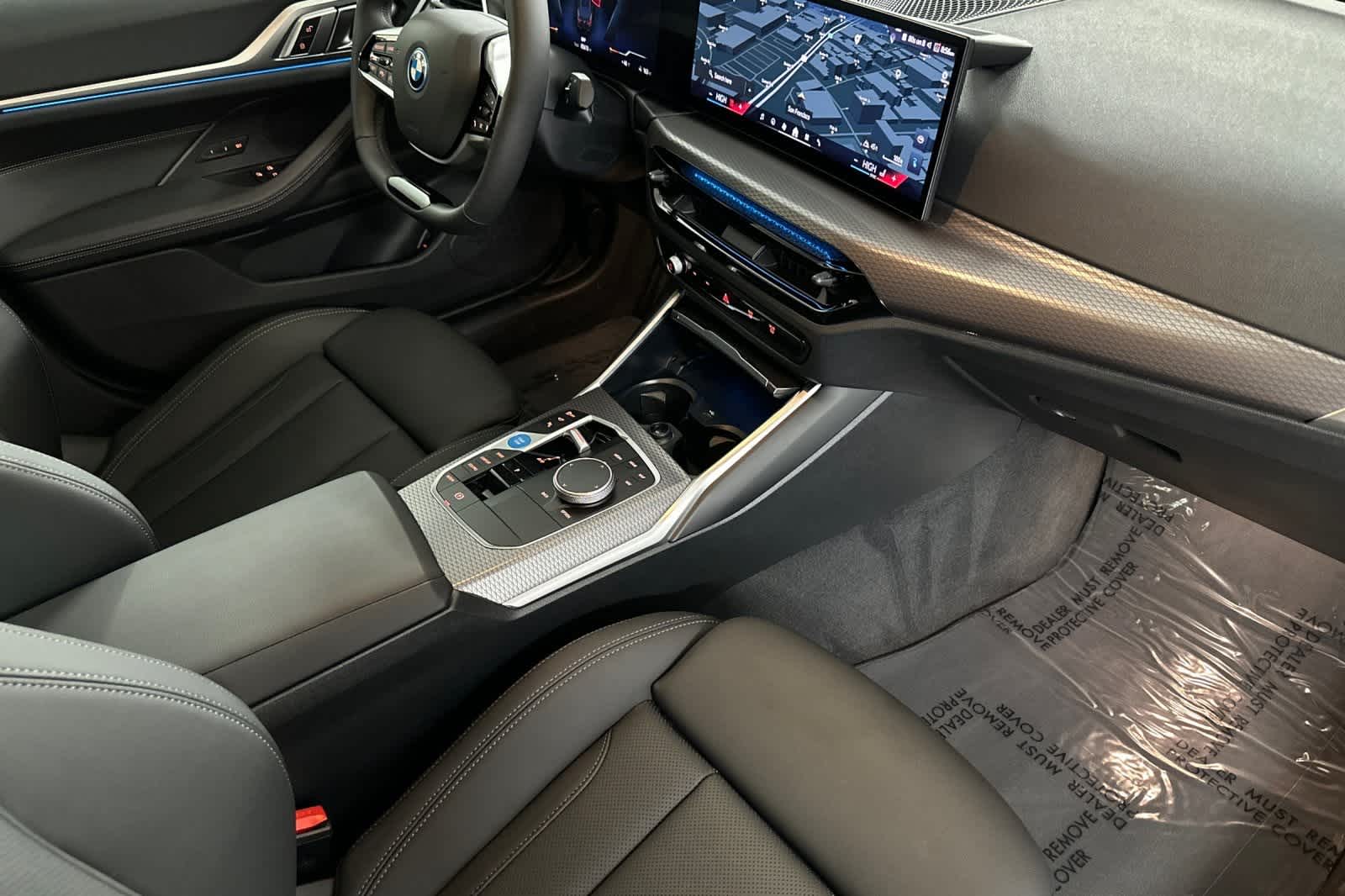 Thumbnail: 2025 BMW i4 - 15