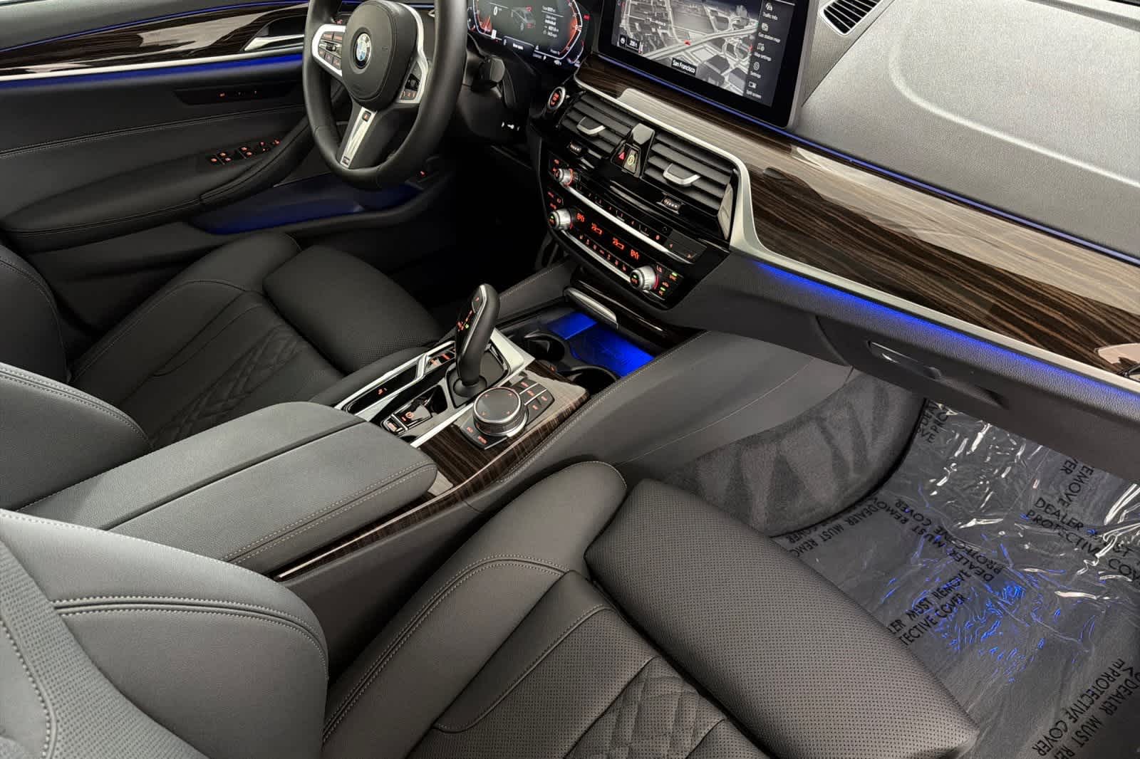 Thumbnail: 2023 BMW 5 Series - 15