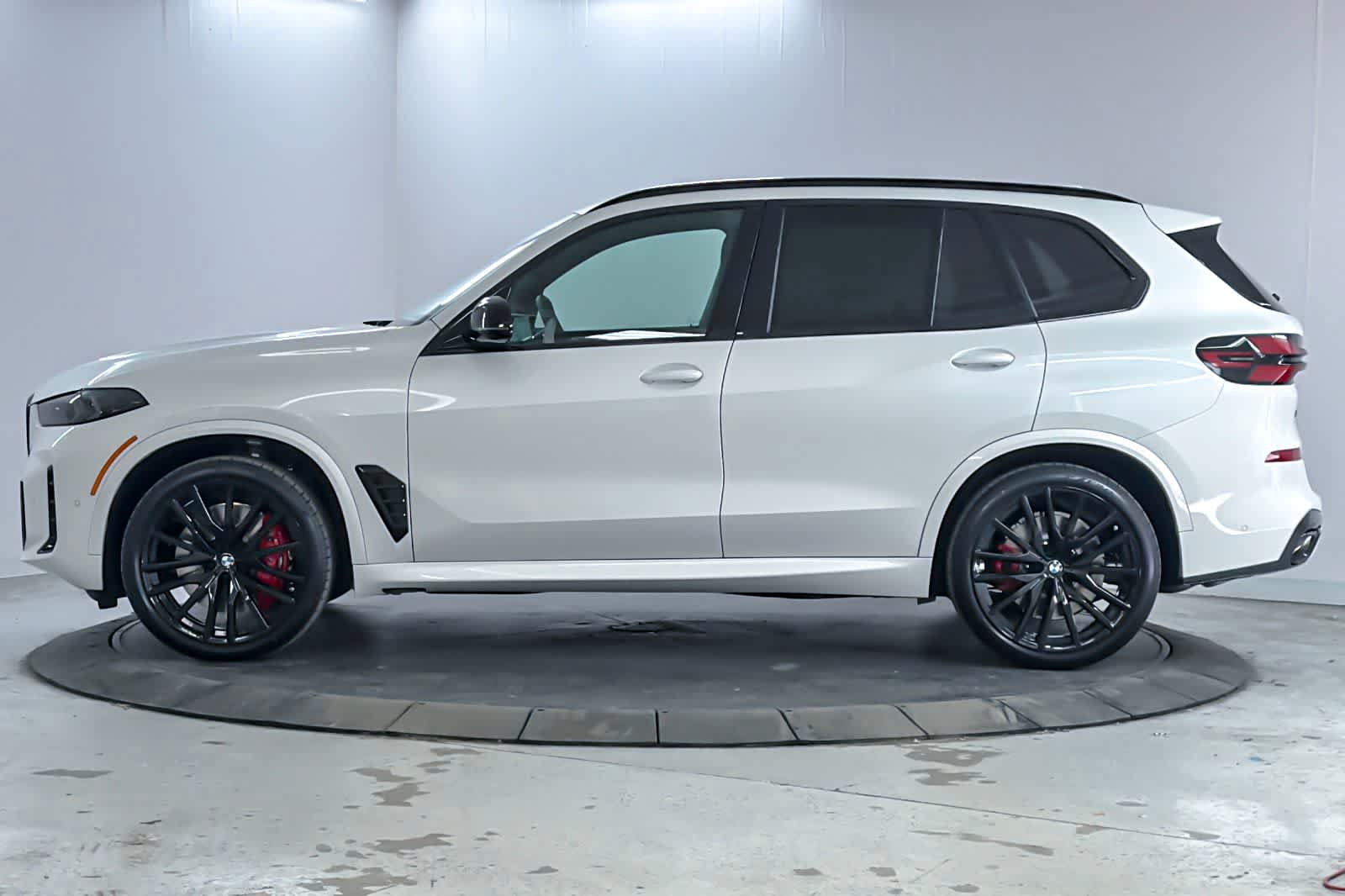 Thumbnail: 2026 BMW X5 - 5