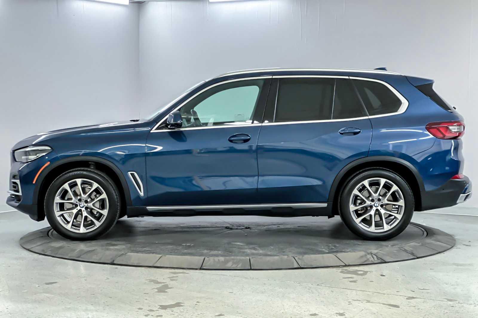 Thumbnail: 2022 BMW X5 - 5