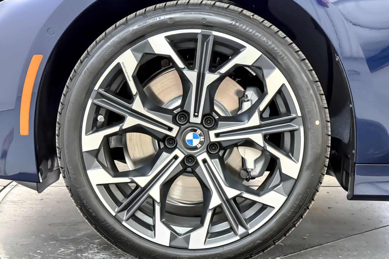 Thumbnail: 2026 BMW 3 Series - 24