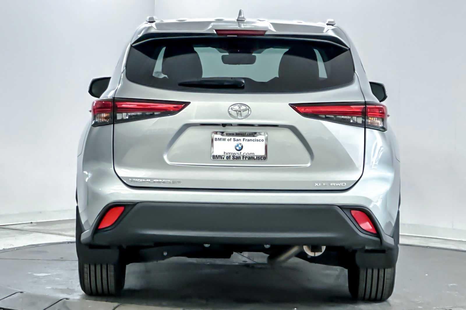Thumbnail: 2022 Toyota Highlander - 7