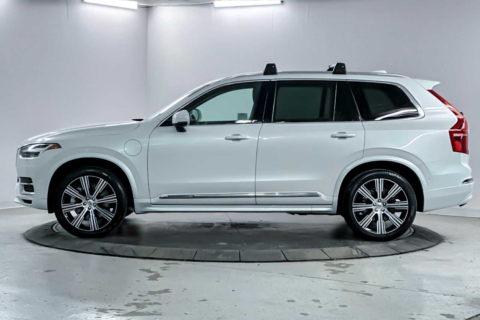Thumbnail: 2023 Volvo XC90 - 5