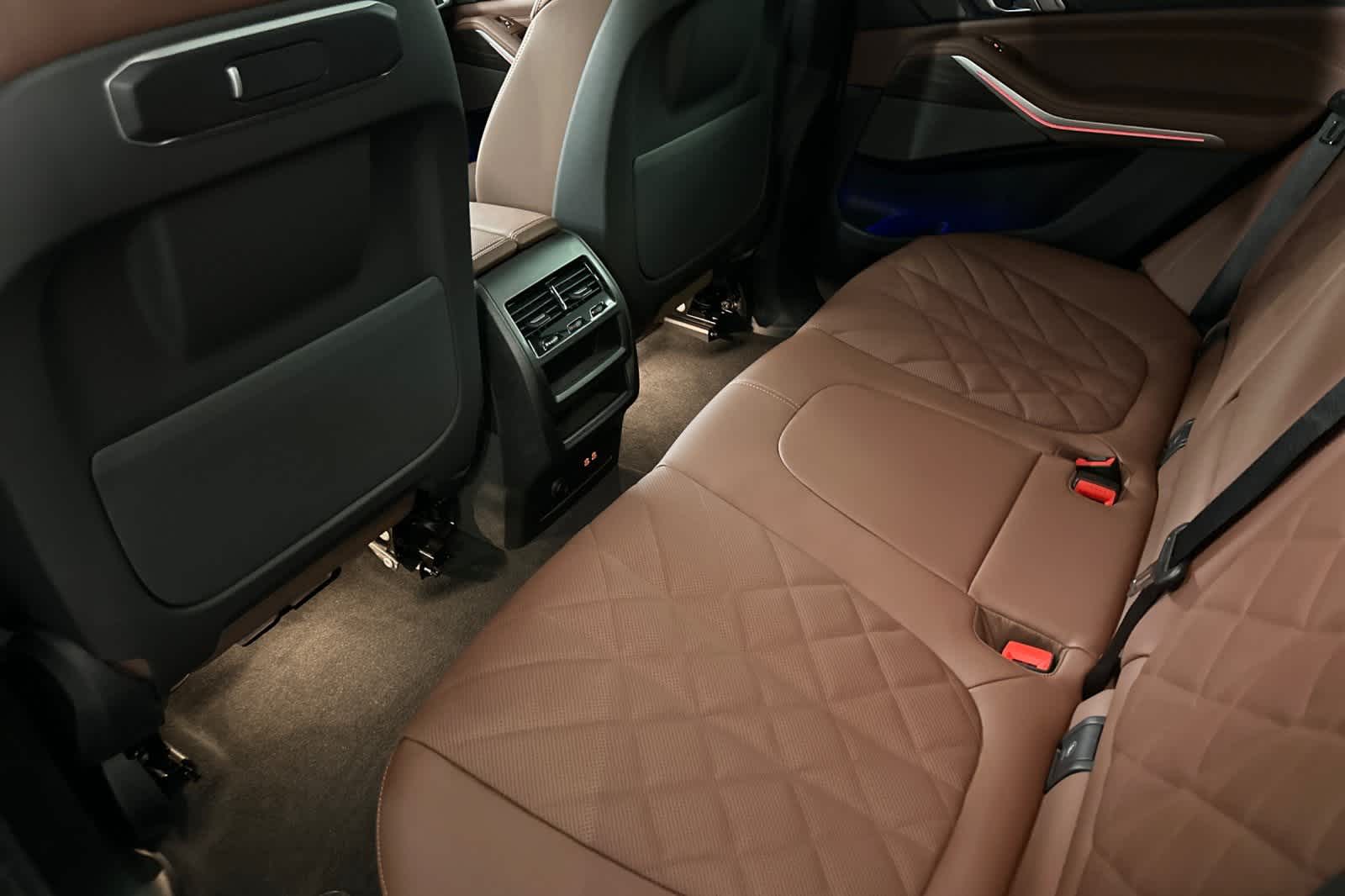 Thumbnail: 2026 BMW X5 - 4