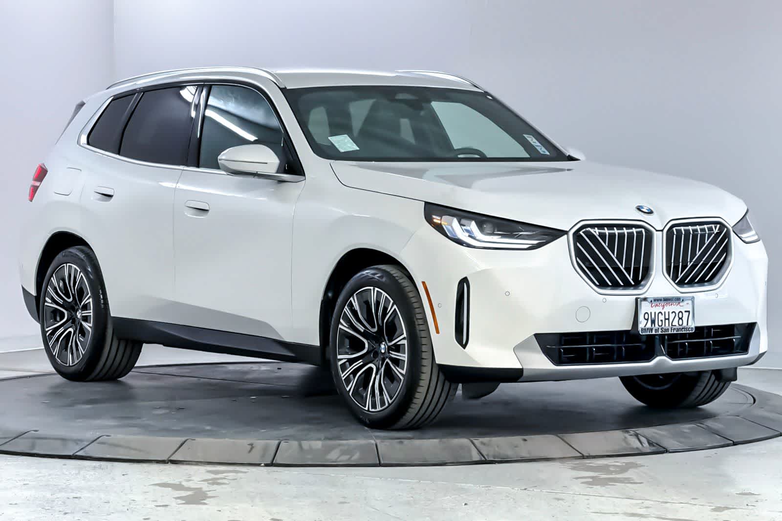 Thumbnail: 2026 BMW X3 - 8