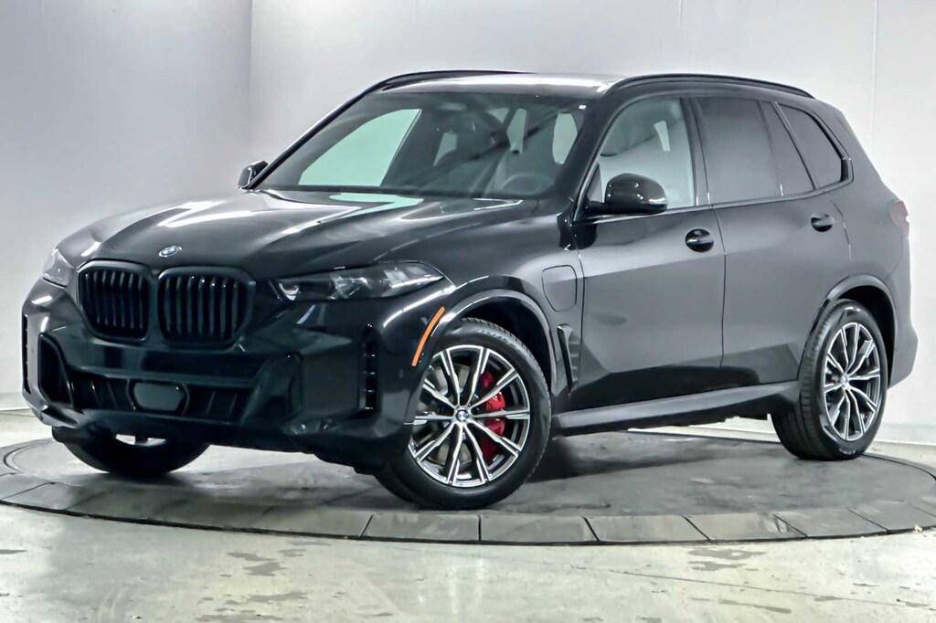 New 2026 BMW X5 PHEV xDrive50e SUV