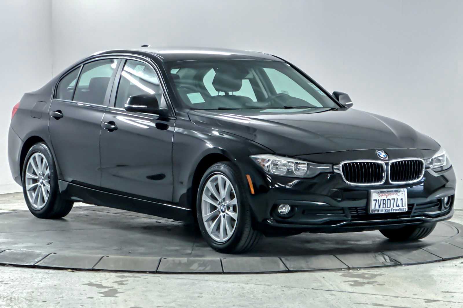 Thumbnail: 2016 BMW 3 Series - 9