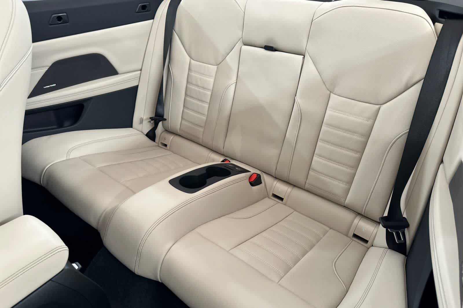 Thumbnail: 2026 BMW 4 Series - 4