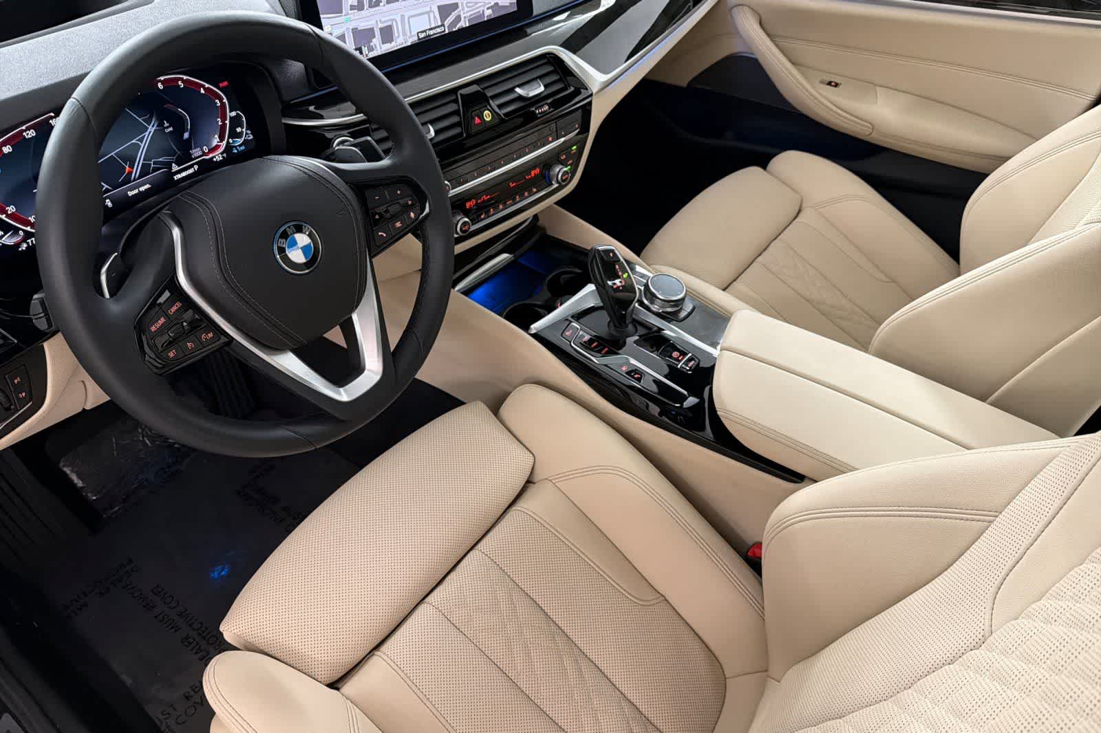 Thumbnail: 2023 BMW 5 Series - 11