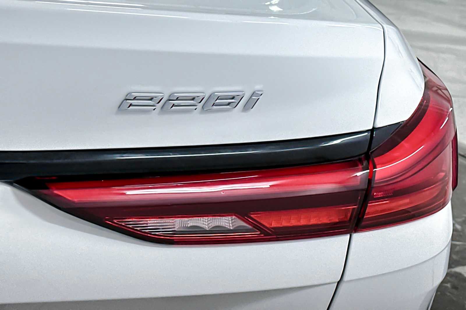 Thumbnail: 2024 BMW 2 Series - 27