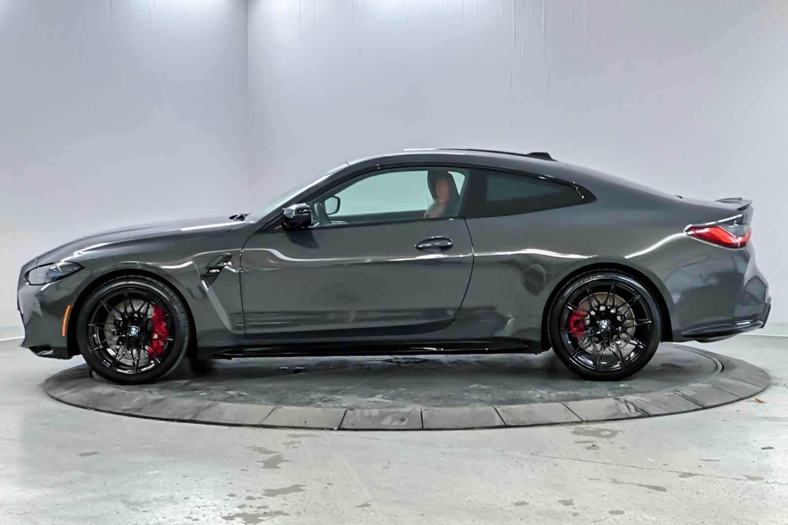 Thumbnail: 2024 BMW M4 - 4